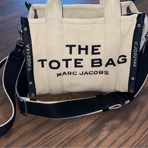Marc Jacobs The Jacquard Small Tote Bag in Warm Sand
